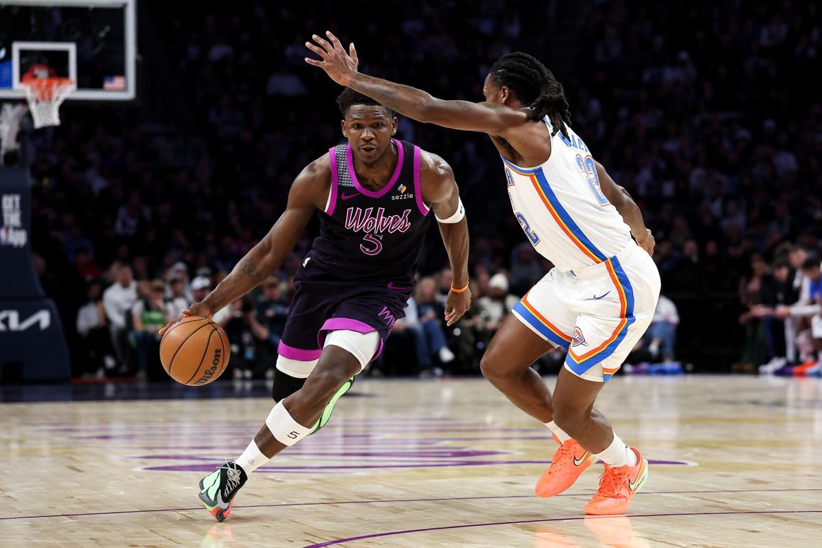 Timberwolves vencen 112-107 al Thunder y Edwards brilla en los minutos finales