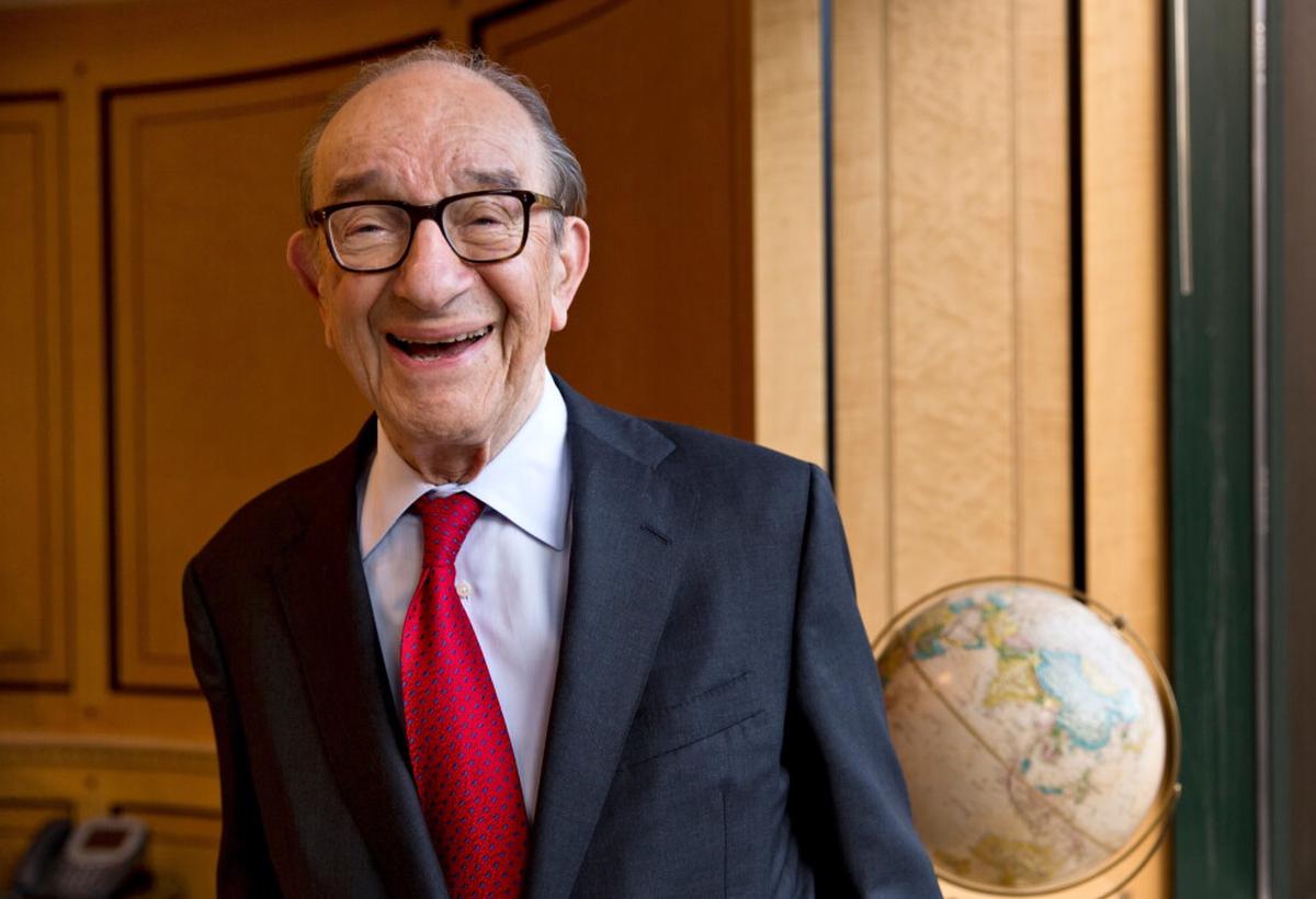 Muere a los 100 años Alan Greenspan, expresidente de la Reserva Federal