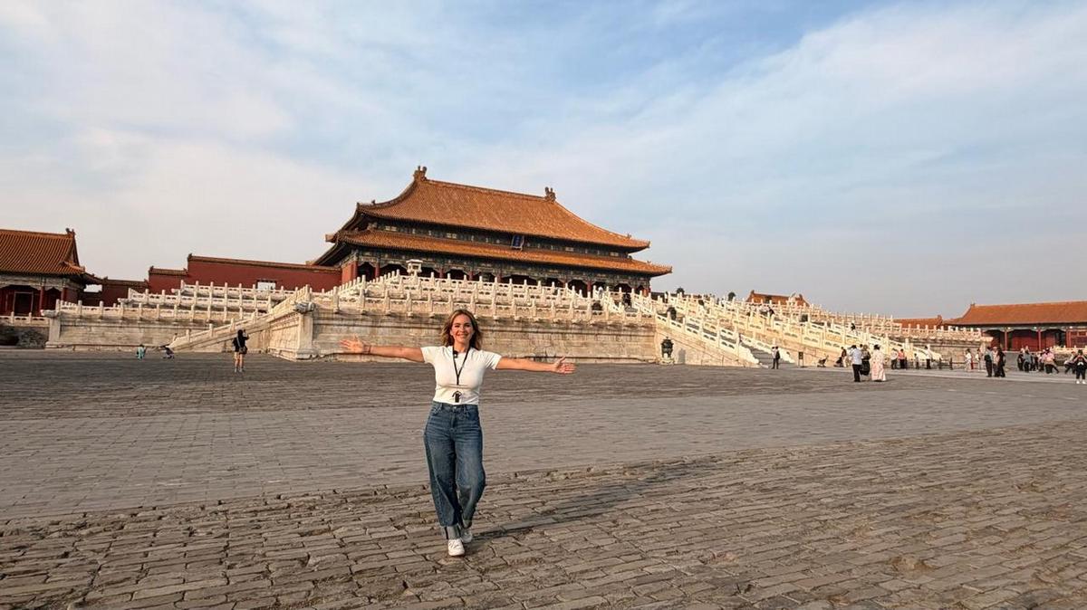 Agustina Vivanco en China.