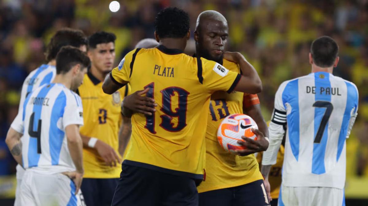 Enner Valencia muy cerca de cerrar con Boca.