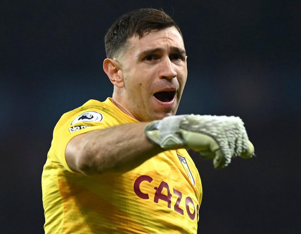 Aston Villa juega este jueves con el Dibu Martínez. Foto: Agencia NA (archivo).