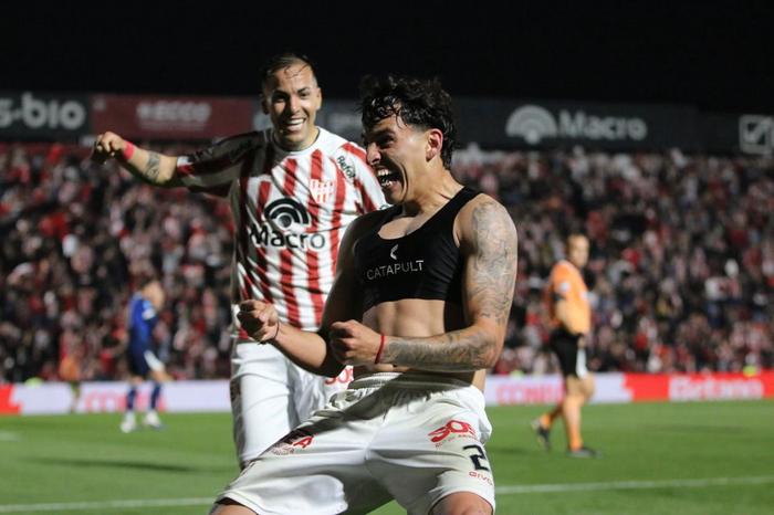 "La vida es puro sueño": emocionate con los relatos de los tres goles de Instituto en el clásico