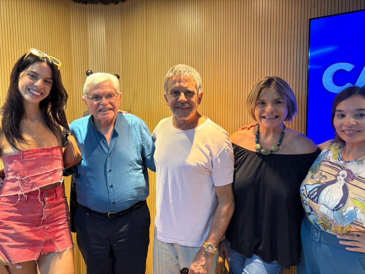 FOTO: Osvaldo Laport presentó en la radio 