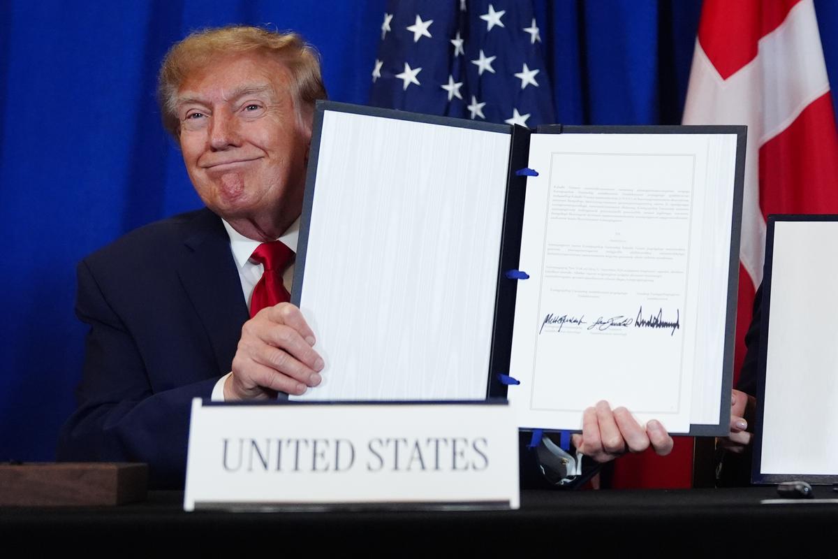 Trump dice ser un gran negociador, pero su historial señala lo contrario