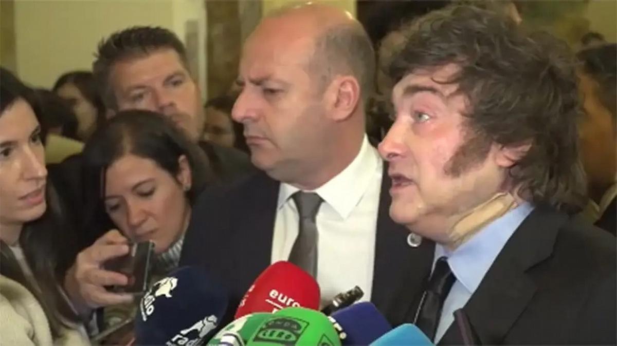Milei insultó a una periodista de Cadena SER.