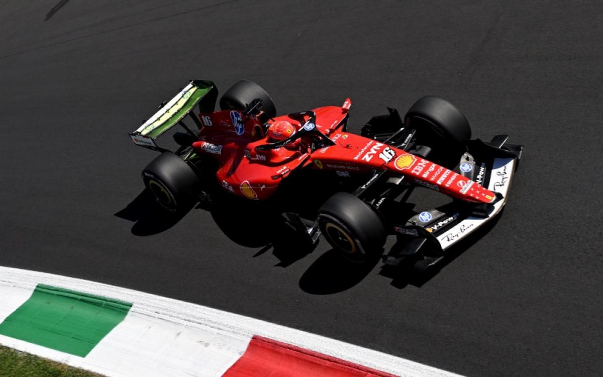 Charles Leclerc, de Mónaco, al volante de la Ferrari SF-26 de la Scuderia