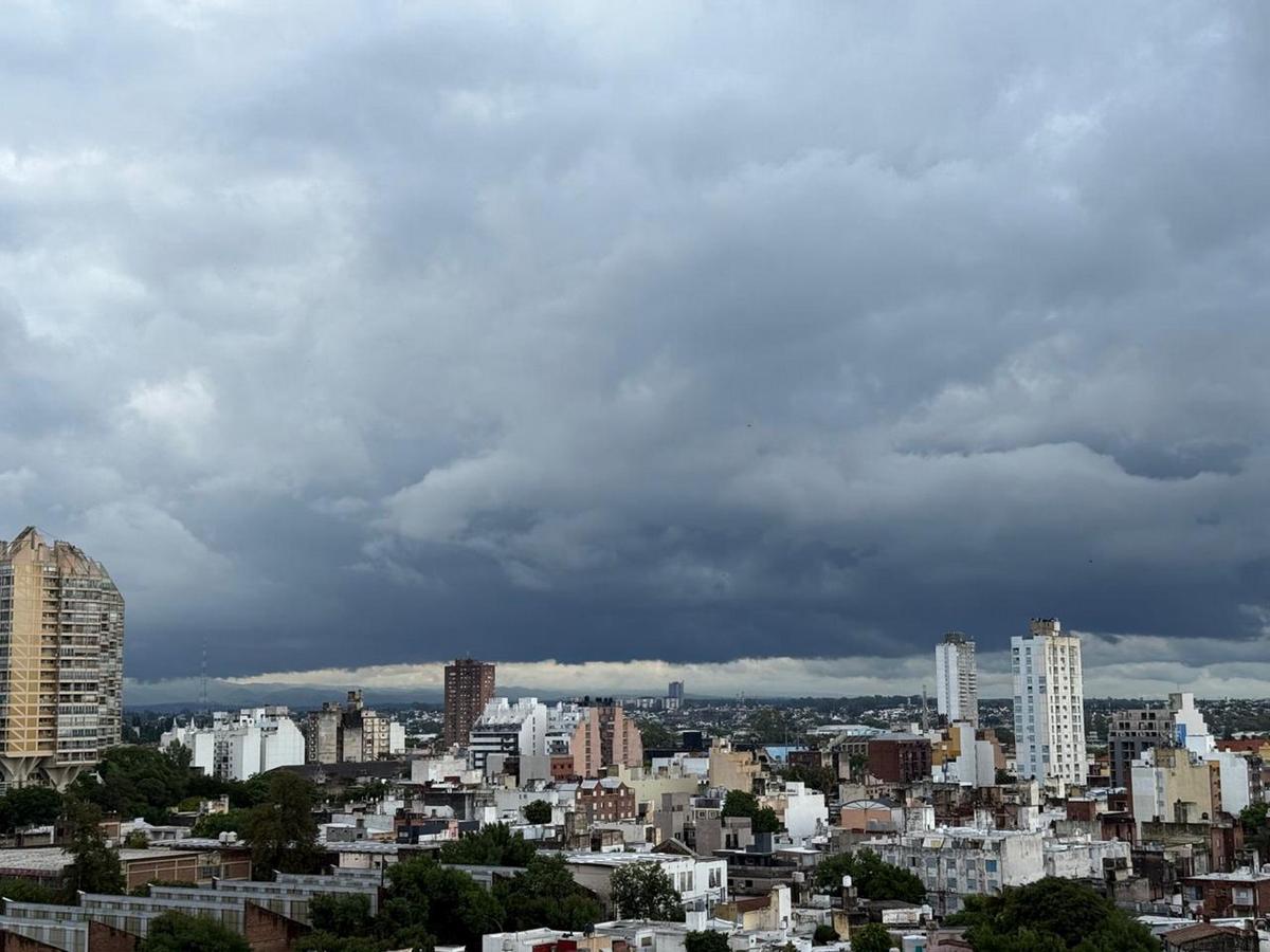 Alerta por tormentas en Córdoba. (Foto: Daniel Cáceres/Cadena 3)