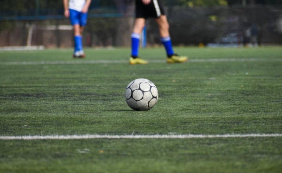 El hombre murió en un partido amateur (Foto ilustrativa)