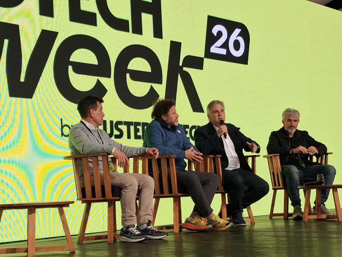 Llaryora en AgTech Río Cuarto.