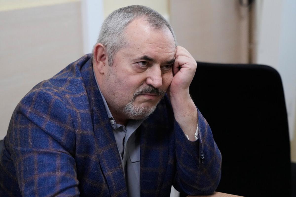 Sentencia contra crítico de Putin le impedirá hacer campaña para Parlamento ruso