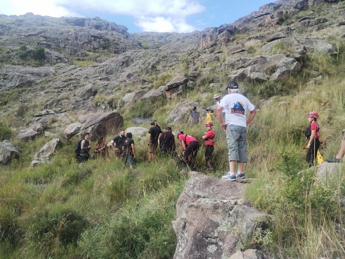 Rescataron a una joven descompensada en una zona agreste sobre la Ruta E-34.