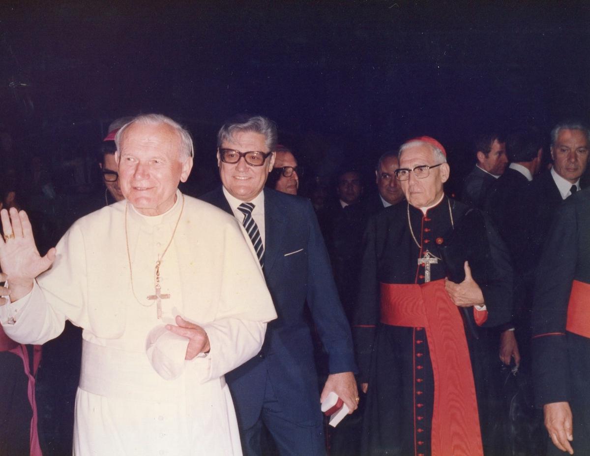 El papa Juan Pablo II en su visita a Córdoba en 1987 (Daniel Cáceres).