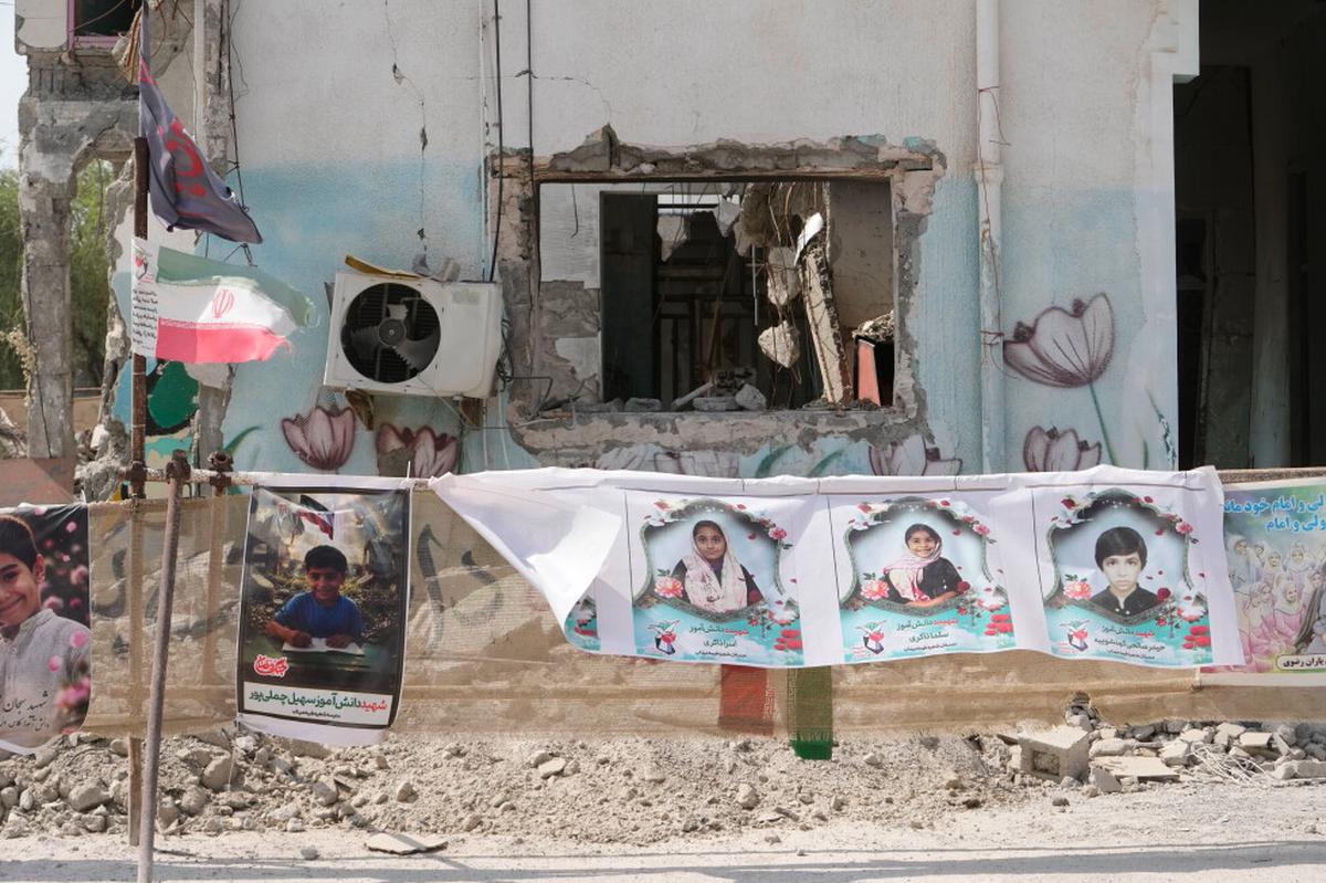 Escuela iraní atacada al inicio de la guerra es ahora un monumento en honor a los niños