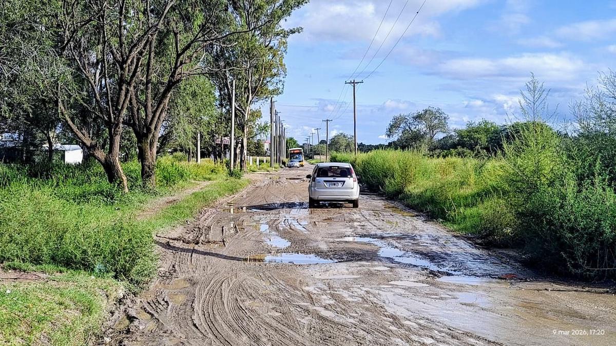 Las calles hacia el IPEM 176, intransitables.