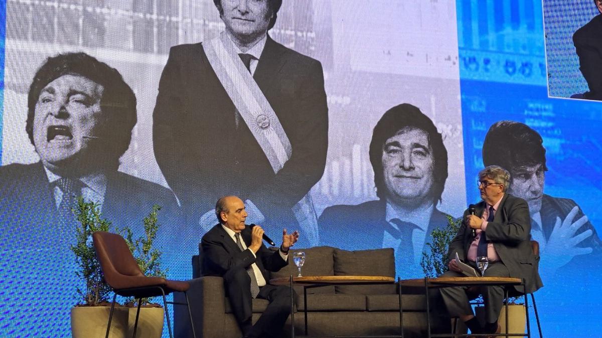 FOTO:  Guillermo Franco, en el coloquio de la Unión Industrial de Córdoba. 