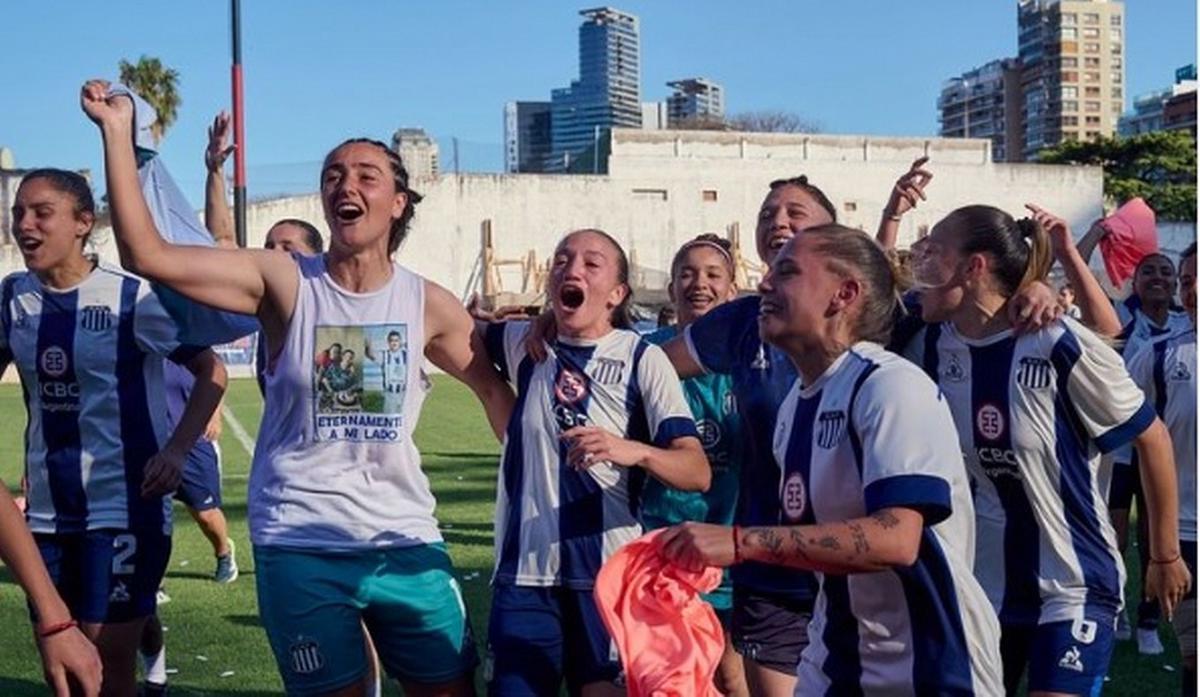 FOTO: El femenino albiazul quiere hacer historia (Foto: @Talleres.fem)