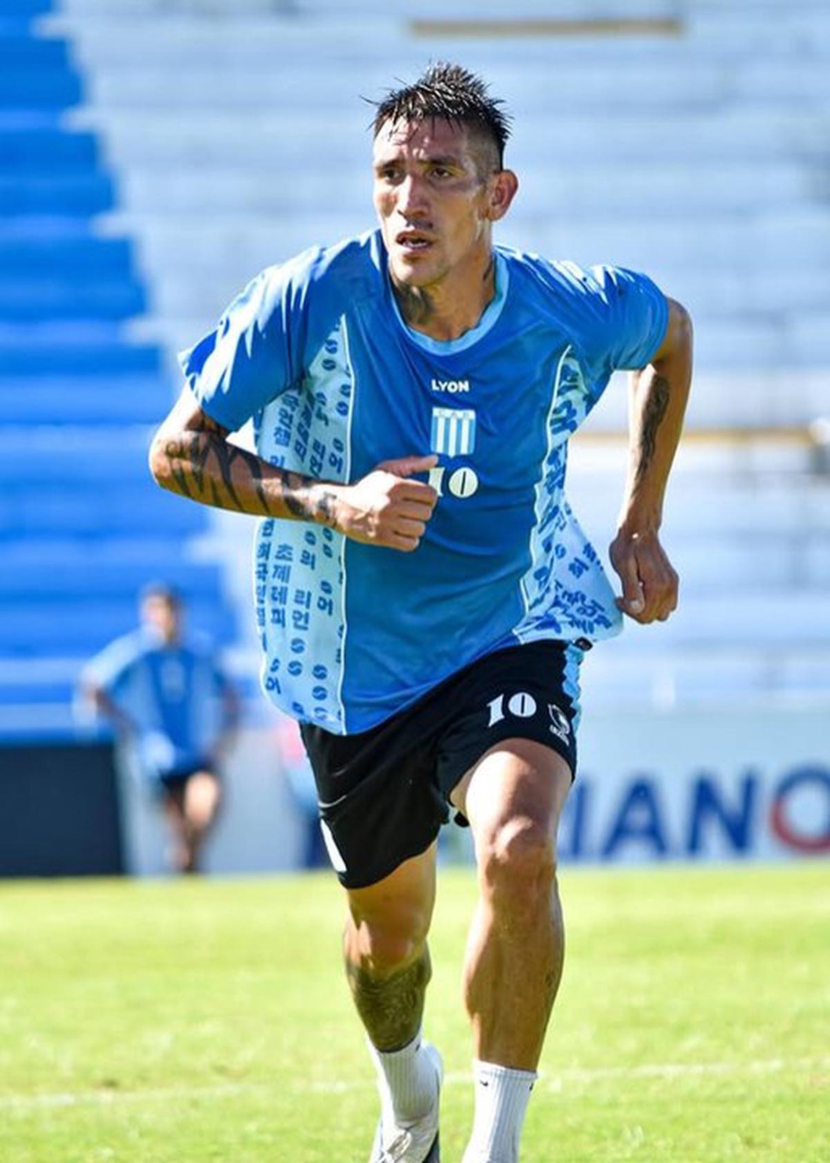 Ricardo Centurión durante un entrenamiento en Córdoba.