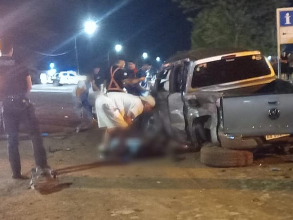 Trágico choque en Misiones: un menor y un joven pierden la vida, varios heridos