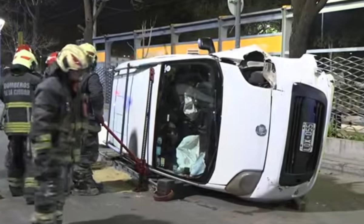 Accidente en Lugano: camioneta vuelca tras choque en la mañana del jueves