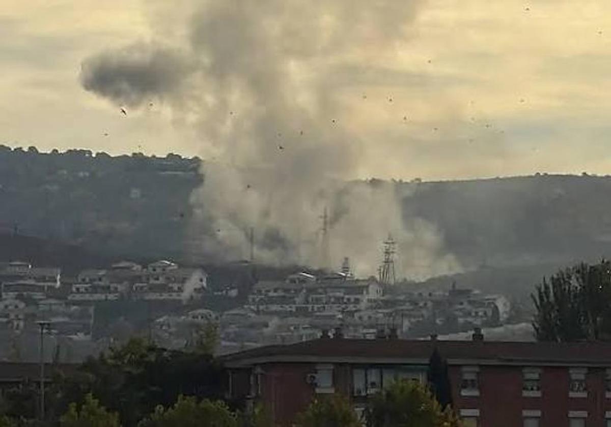 España: explosión en fábrica de municiones.
