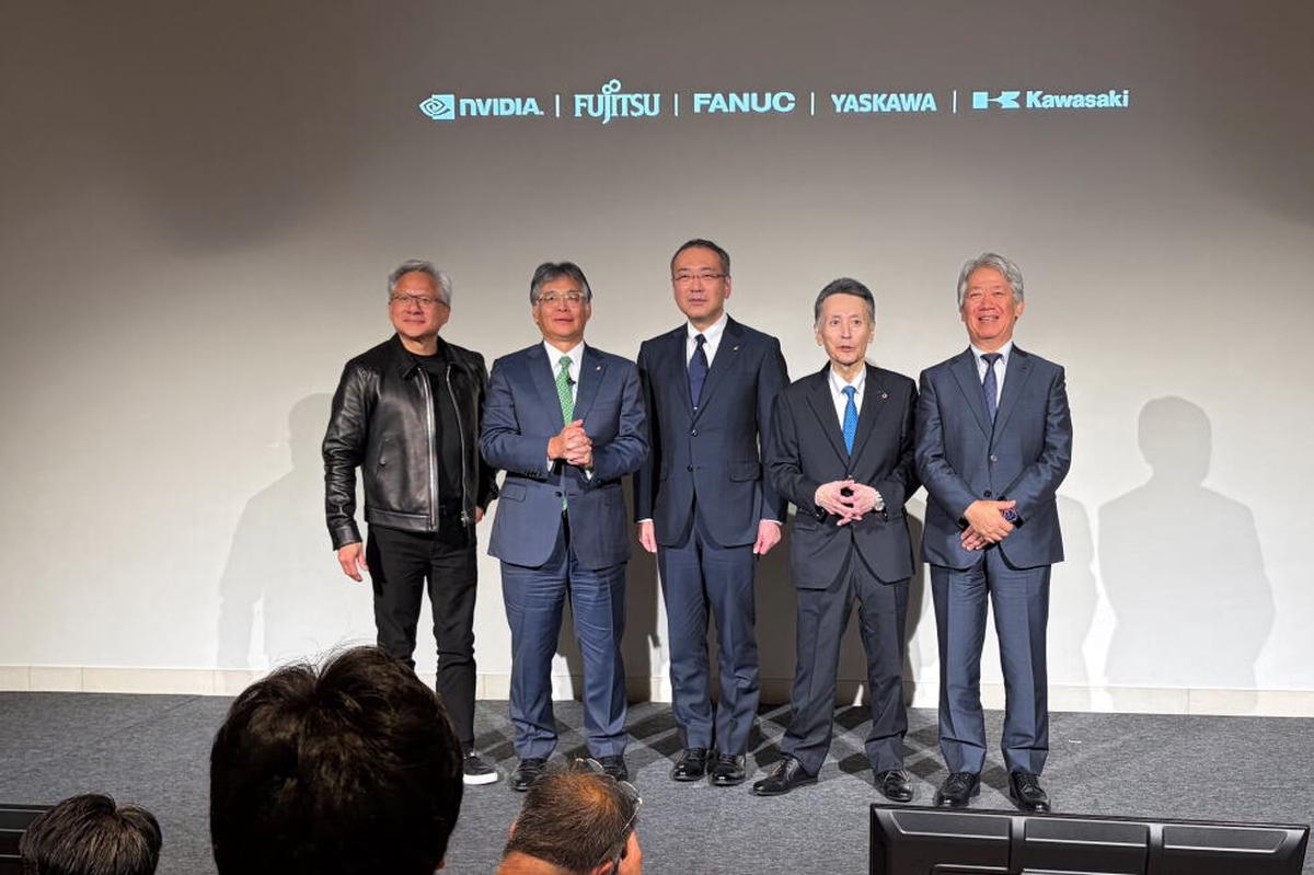 Fujitsu y líderes japoneses de robótica anuncian una gran iniciativa de