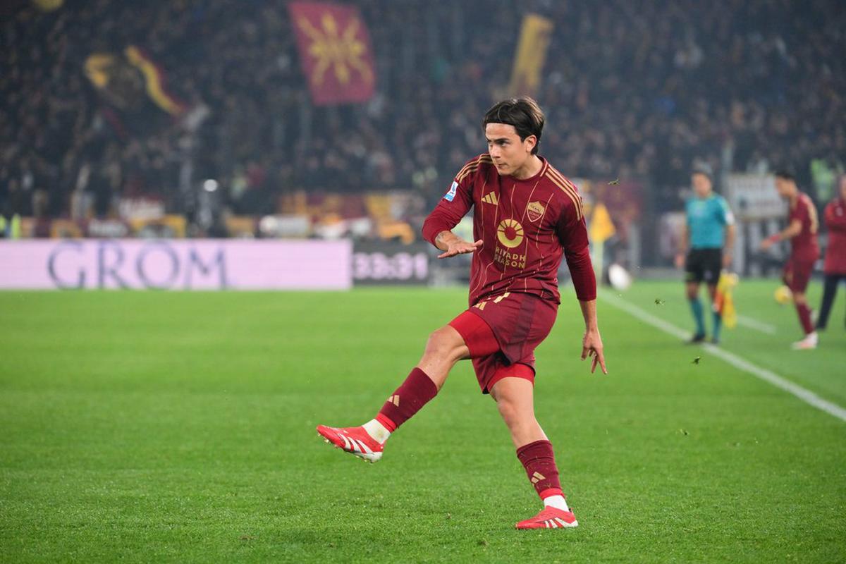 Paulo Dybala, delantero argentino de la Roma. (Foto NA: @OfficialASRoma)