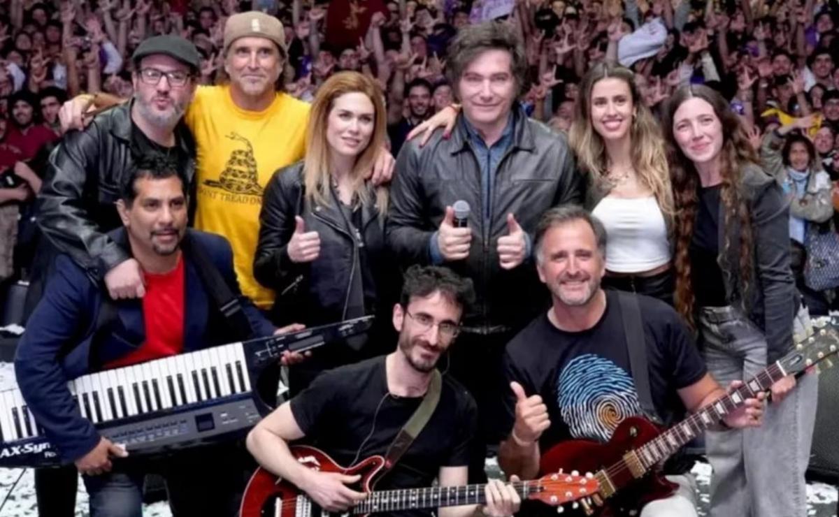 Deportivo Español desvinculó a su abogado tras tocar con Milei en el Movistar.