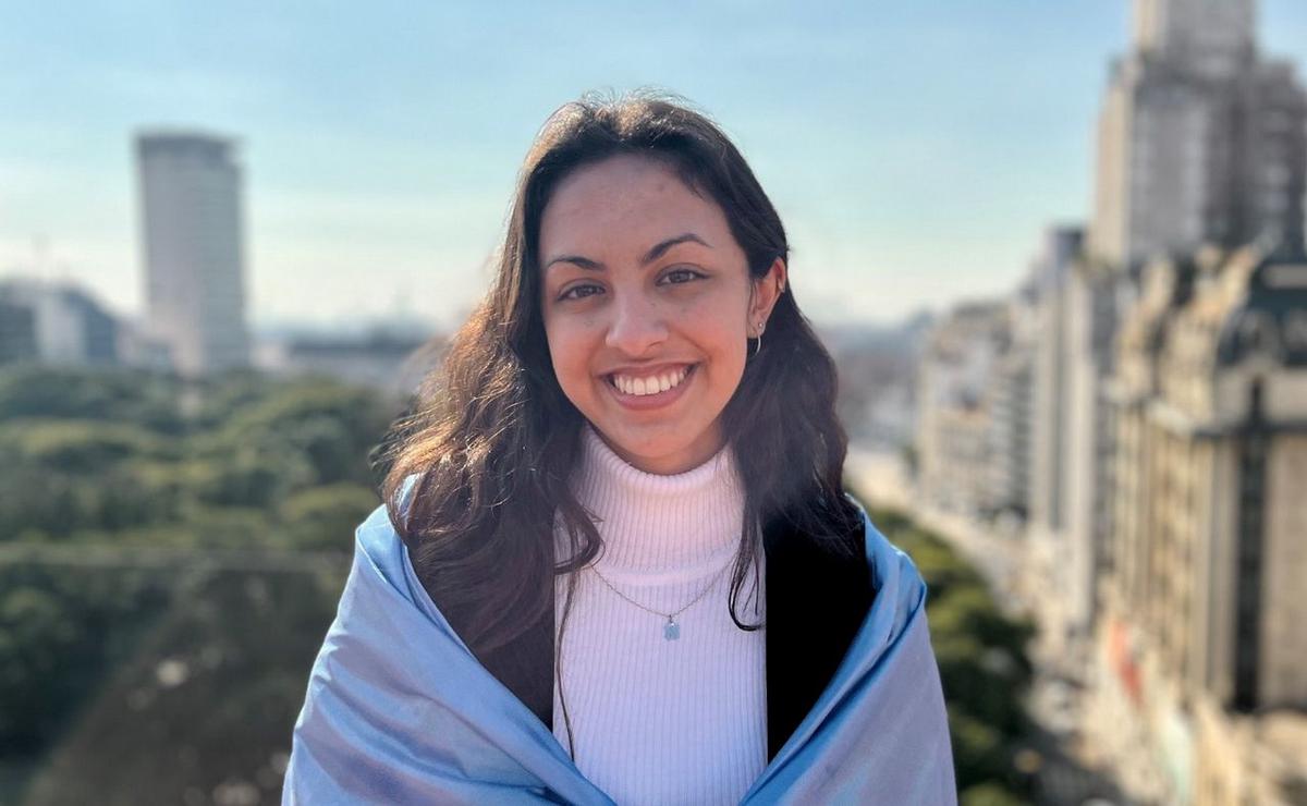 Martina Basgall, de 18 años, estudiante elegida entre 11 mil nominados de 176 países.