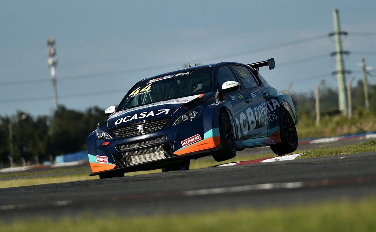 FOTO: Pernía encabeza de entrada la última del TCRSA dominando el shakedown