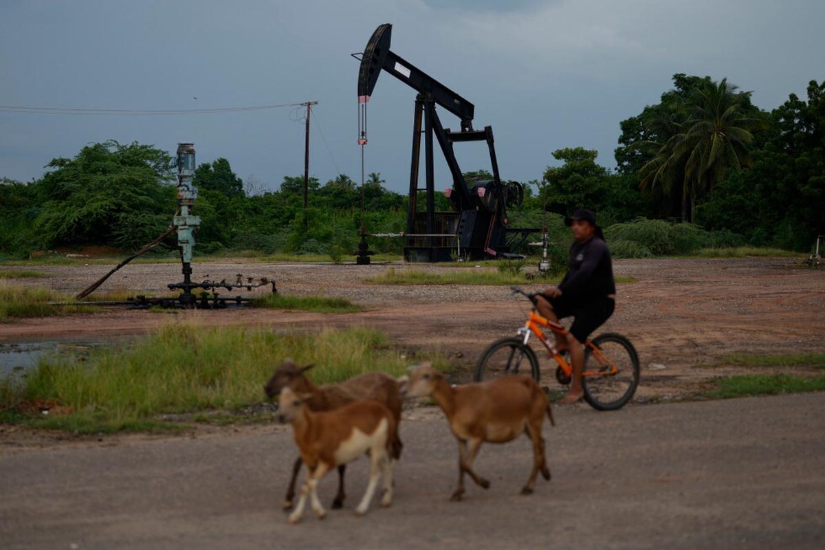Chevron anunciará que ampliará operaciones en Venezuela, dice funcionario de EEUU