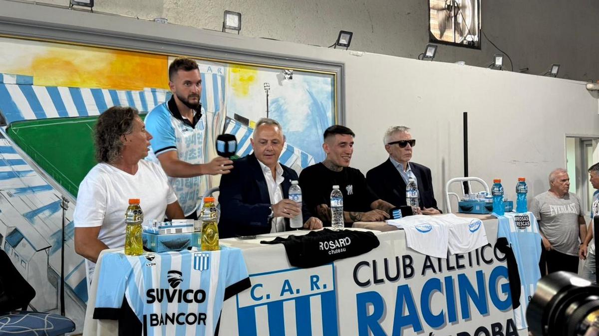 Ricardo Centurión fue presentado en Racing.
