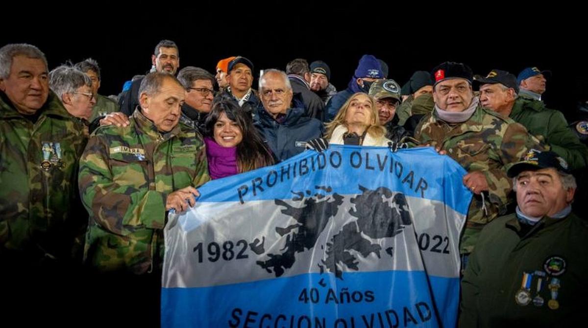Homenaje a los excombatientes de Malvinas.