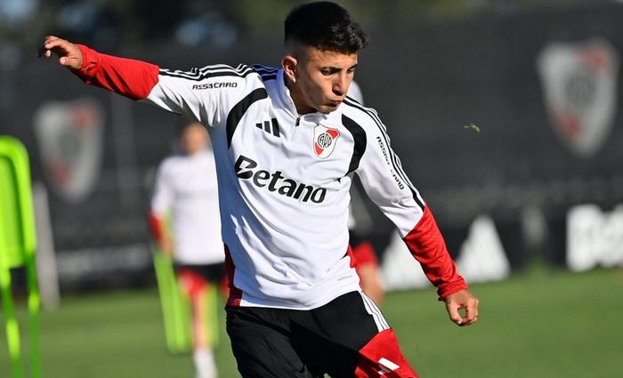 El probable once de River para recibir a Argentinos: ¿Debuta Thiago Almada?