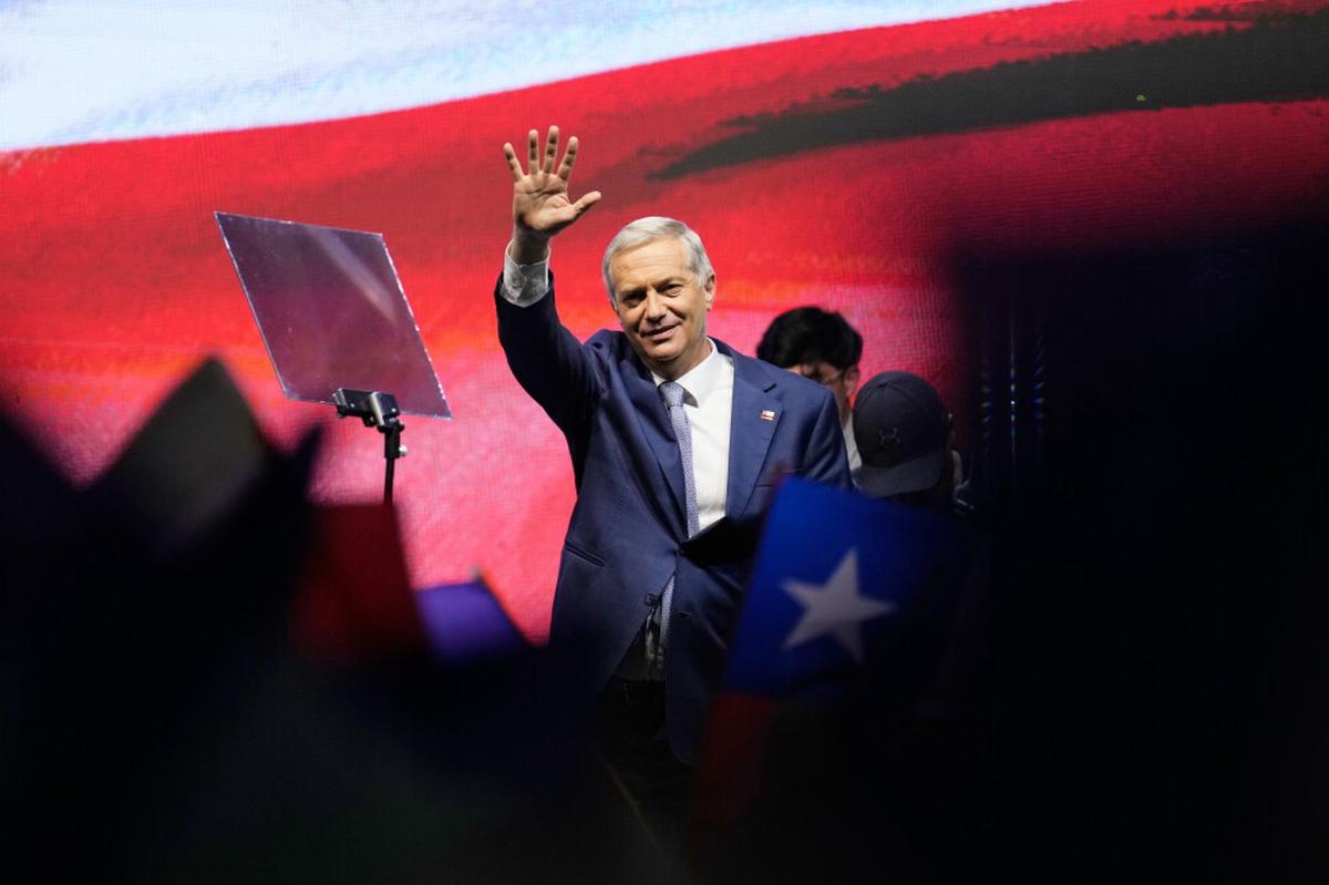 Kast celebra aprobación final de su reforma tributaria y dice que marca un antes y después en Chile