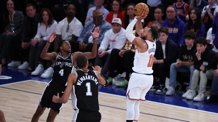 Los Knicks logran una remontada histórica y se llevan el Juego 4 de las Finales