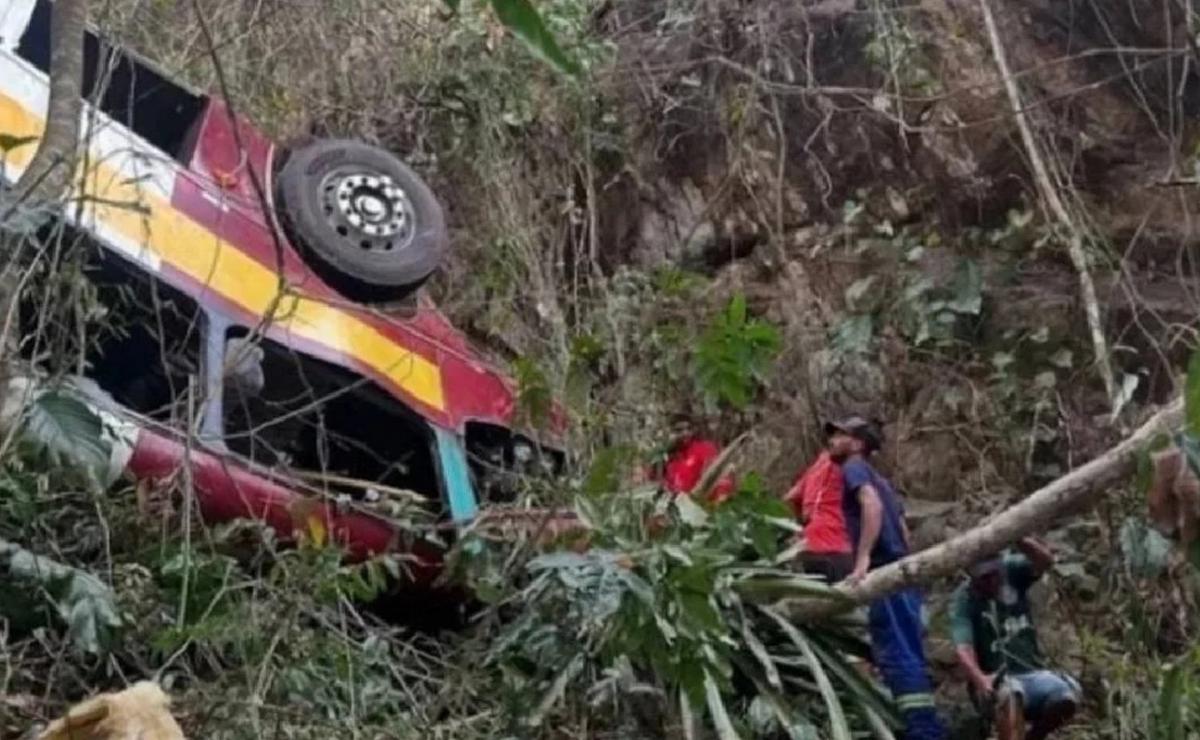 FOTO: El colectivo habría tenido un problema mecánico.