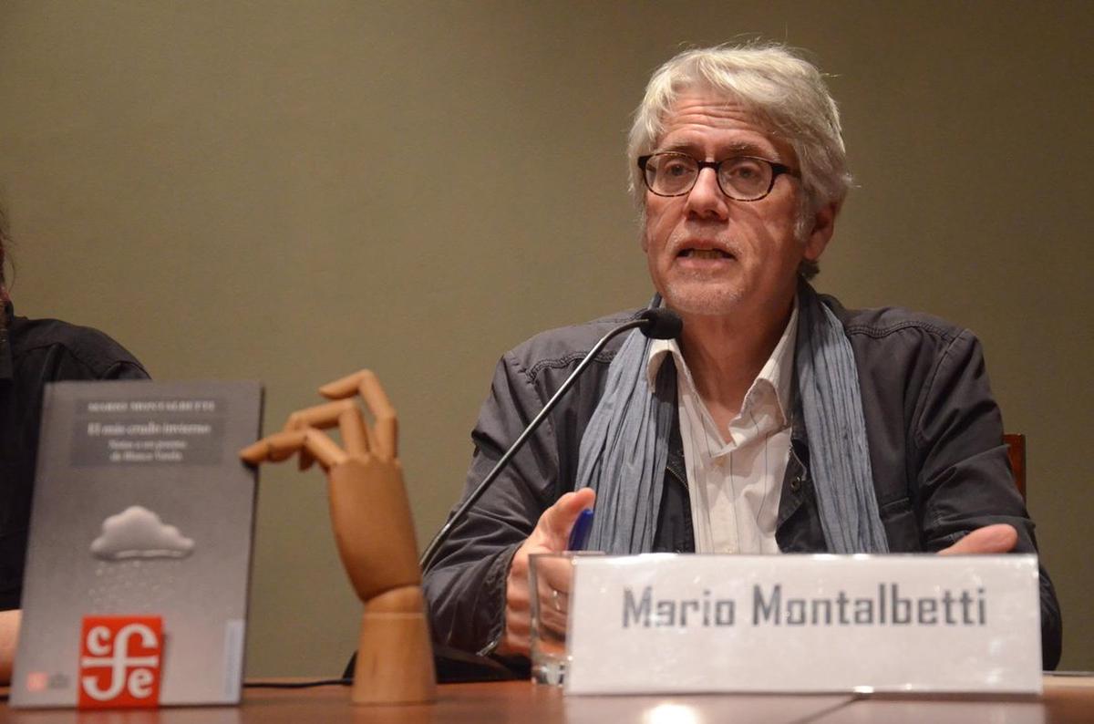 Mario Montalbetti es autor de obras como Fin desierto, Llantos elíseos, Cinco segundos de horizonte, Ocho cuartetas contra el caballo de paso peruano.