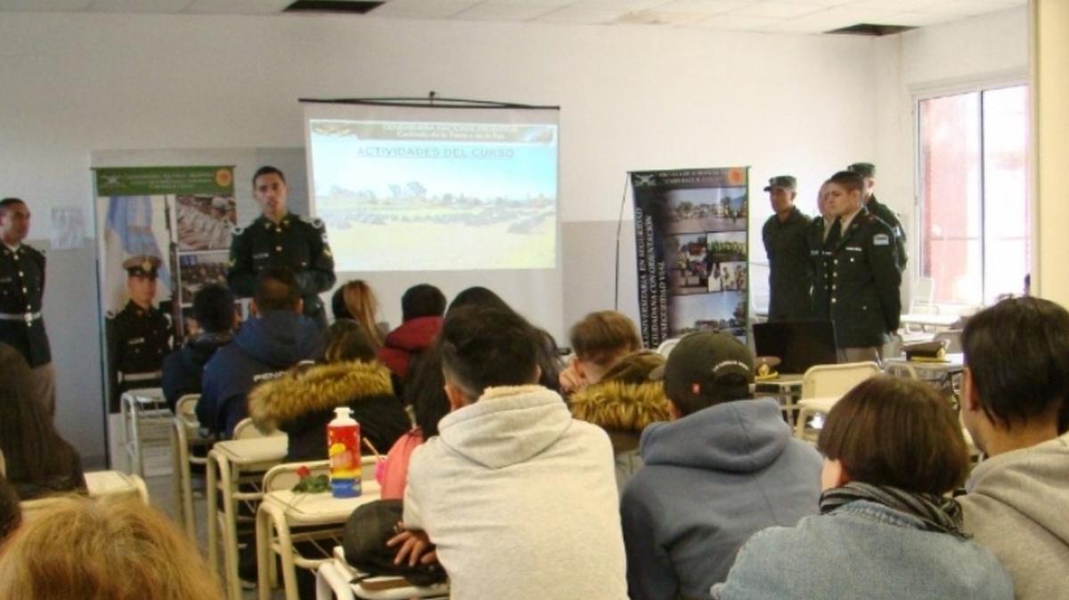 FOTO: Expectativas sobre el anuncio de la vuelta del servicio cívico en Jesús María