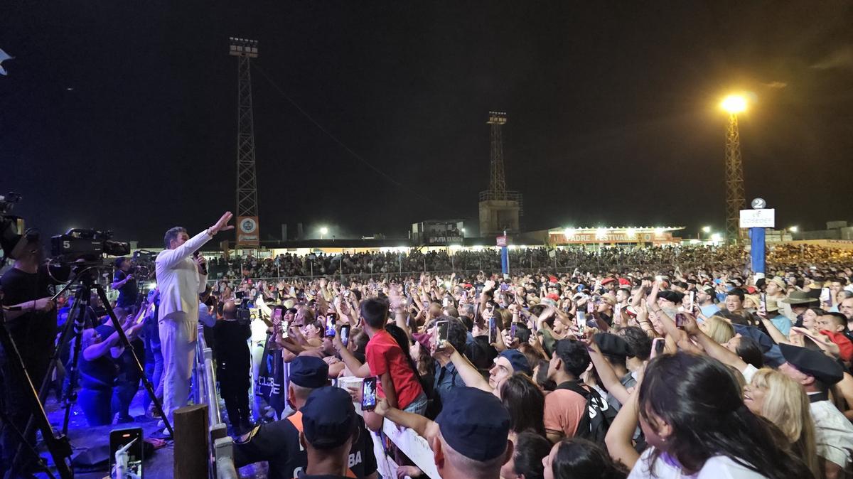 FOTO: El festival de Dean Funes celebró la tradición folclórica con Destino San Javier 