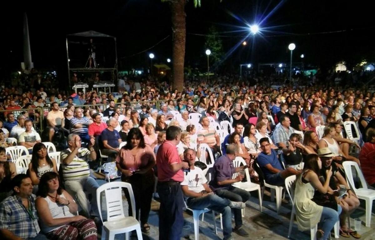La Fiesta del Turismo en Achiras celebra el concurso de Mujeres Asadoras