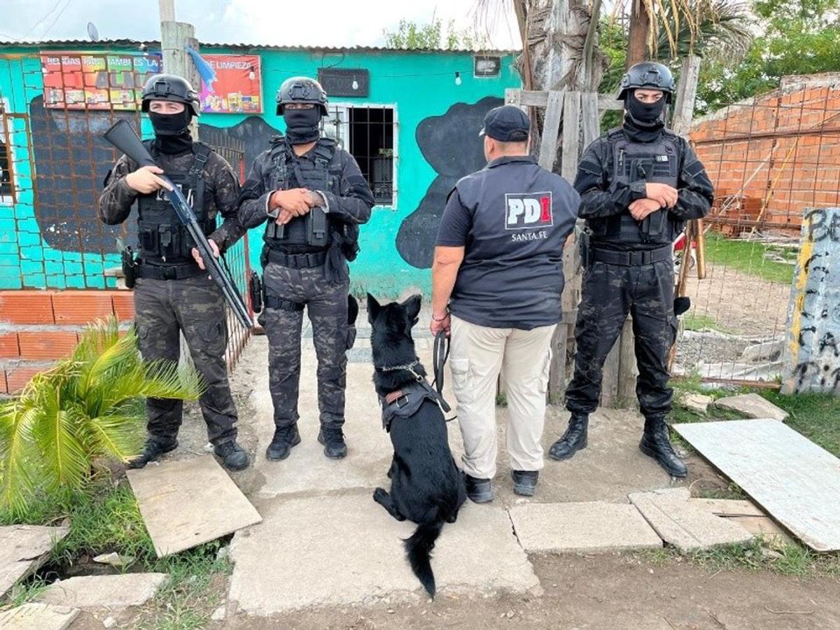 Desarticulan red narco en Rosario: 400 dosis de cocaína y dinero en efectivo