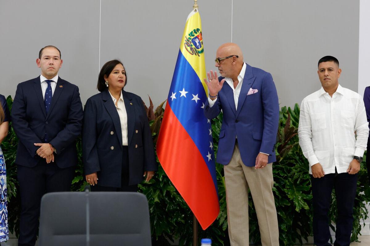 Venezuela: oficialismo y exlegisladores opositores acuerdan renovar en totalidad el Tribunal Supremo