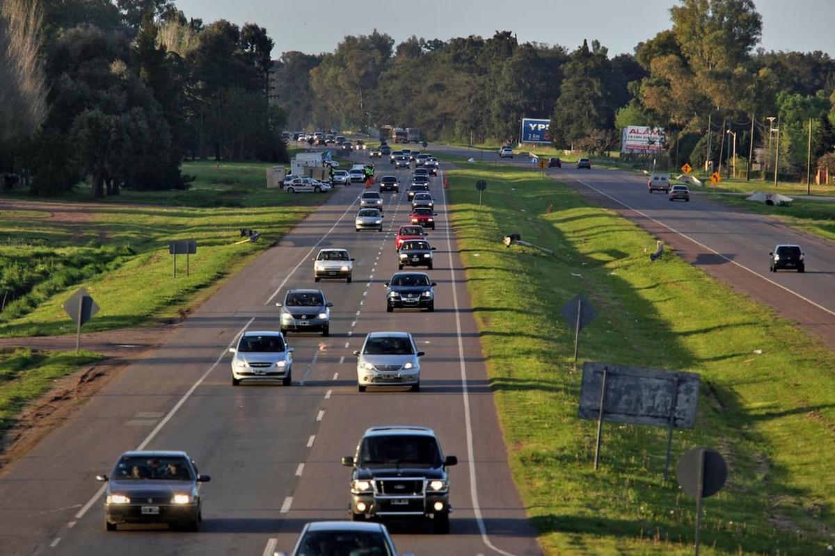 Fin de semana largo: cómo evitar Ruta 2 y el tránsito para ir a Mar del Plata