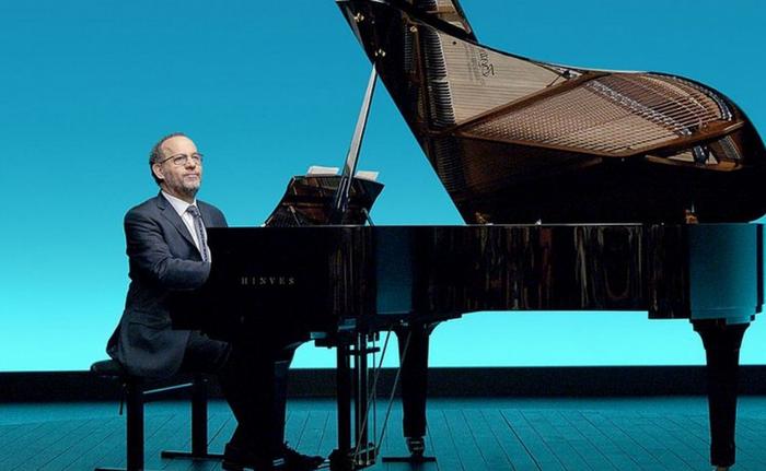 Sergio Feferovich presenta "Música de las ideas" en Teatro Ciudad de las Artes