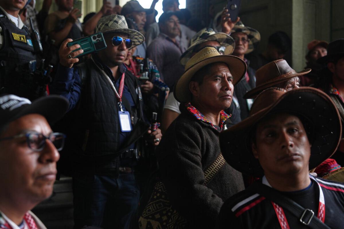 Congreso de Guatemala fija un tope al precio de los combustibles