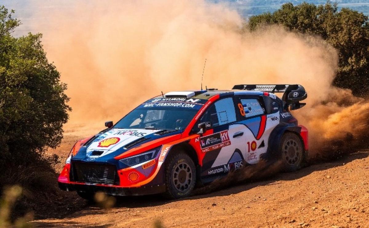 FOTO: Tänak resistió y se quedó con la punta en el Acrópolis Rally de Grecia