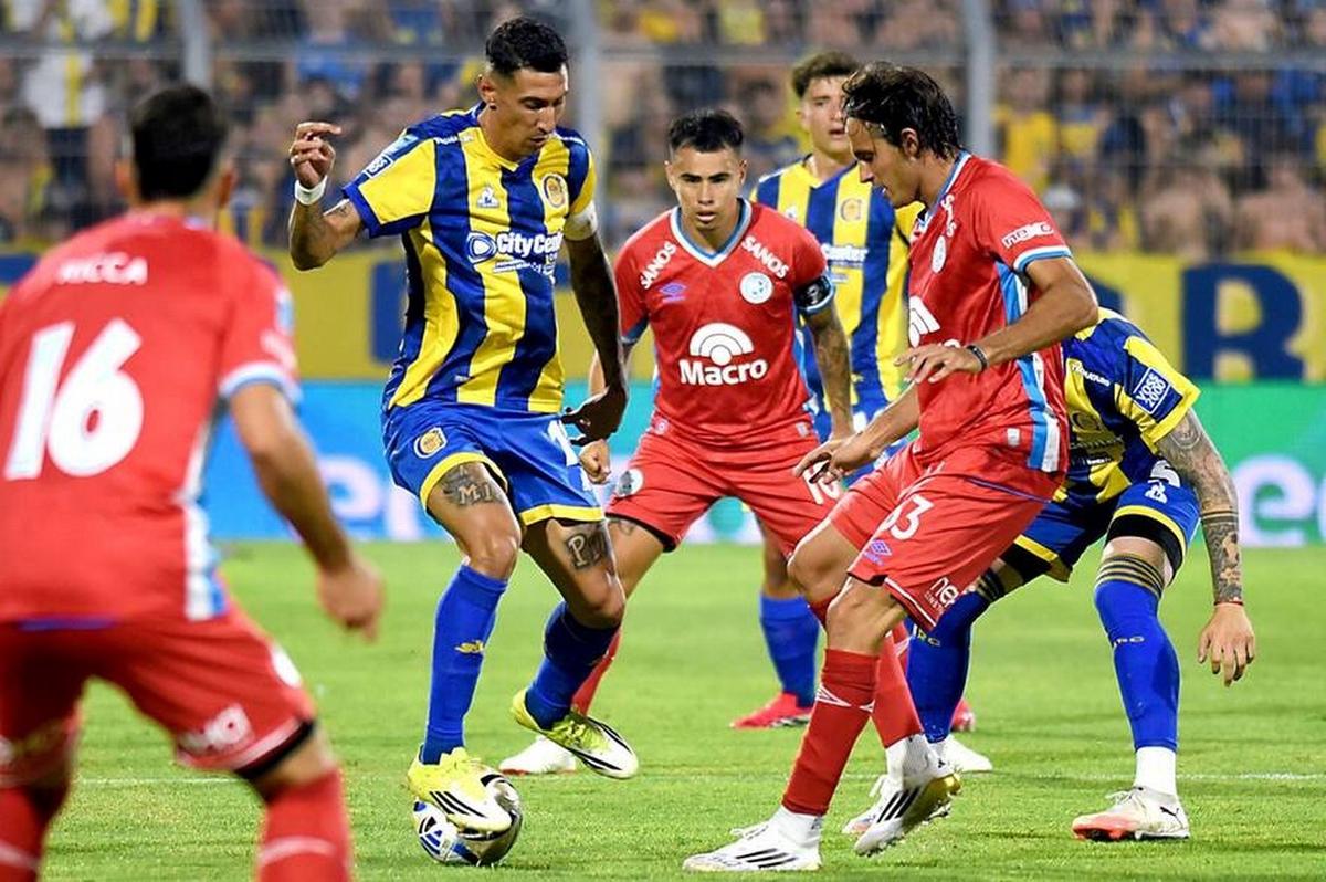 Rosario Central y Belgrano se enfrentaron en la primera fecha.