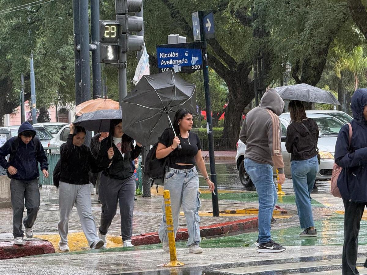 Lluvias y tormentas en Córdoba. (Foto: Daniel Cáceres/Cadena 3)