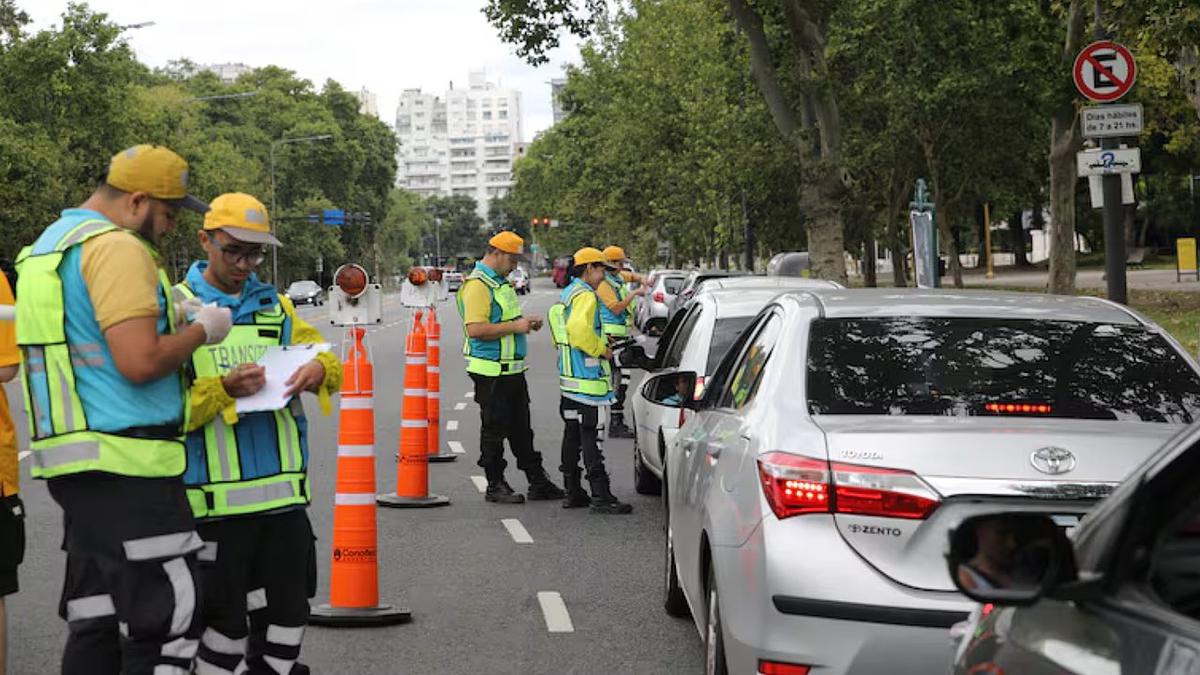 Las multas de tránsito en CABA superan los $3 millones y son inapelables
