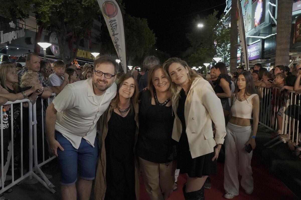 FOTO: Carlos Paz inaugura su temporada teatral. 